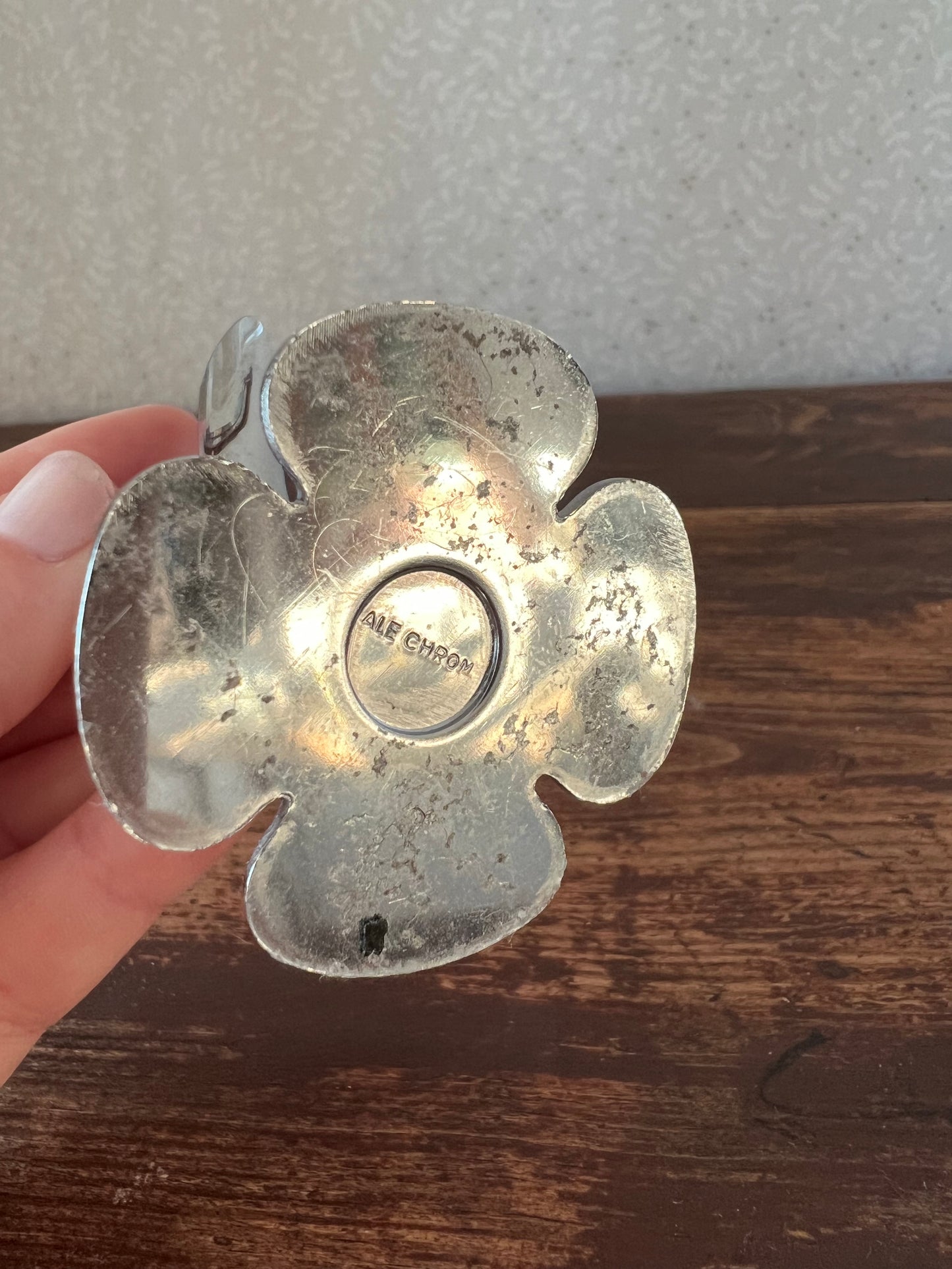 Paret ljusstakar fyrklöver för julgransljus