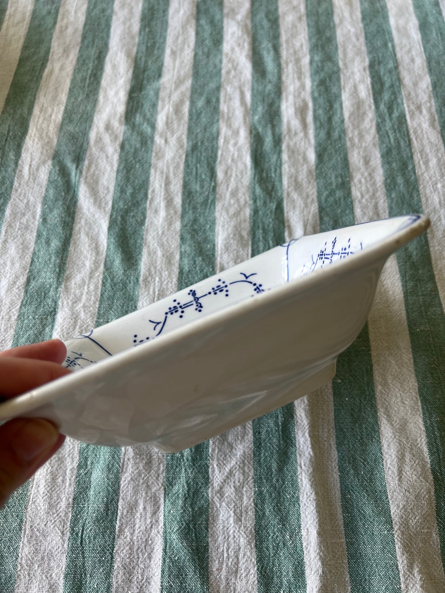 Blåvitmönstrad skål