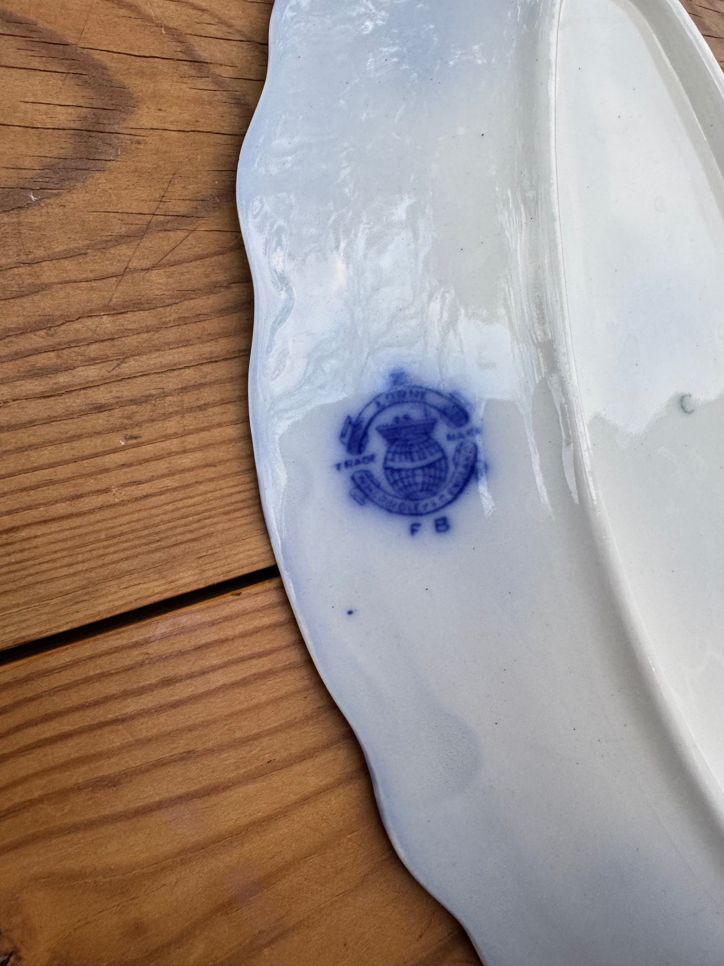 Mindre uppläggningsfat flintgods, "Lorne", Grindley, England