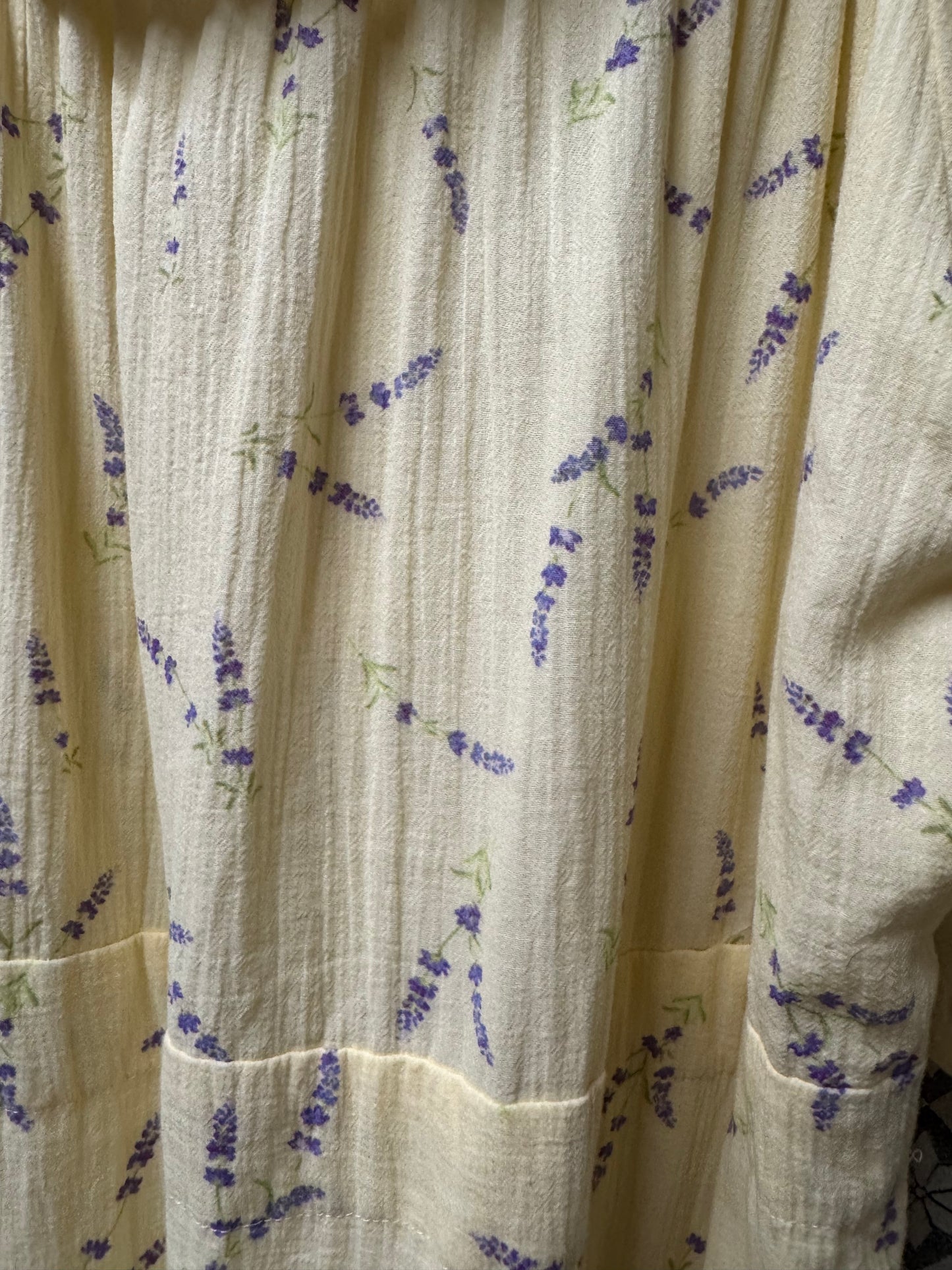 Klänning med lavendel