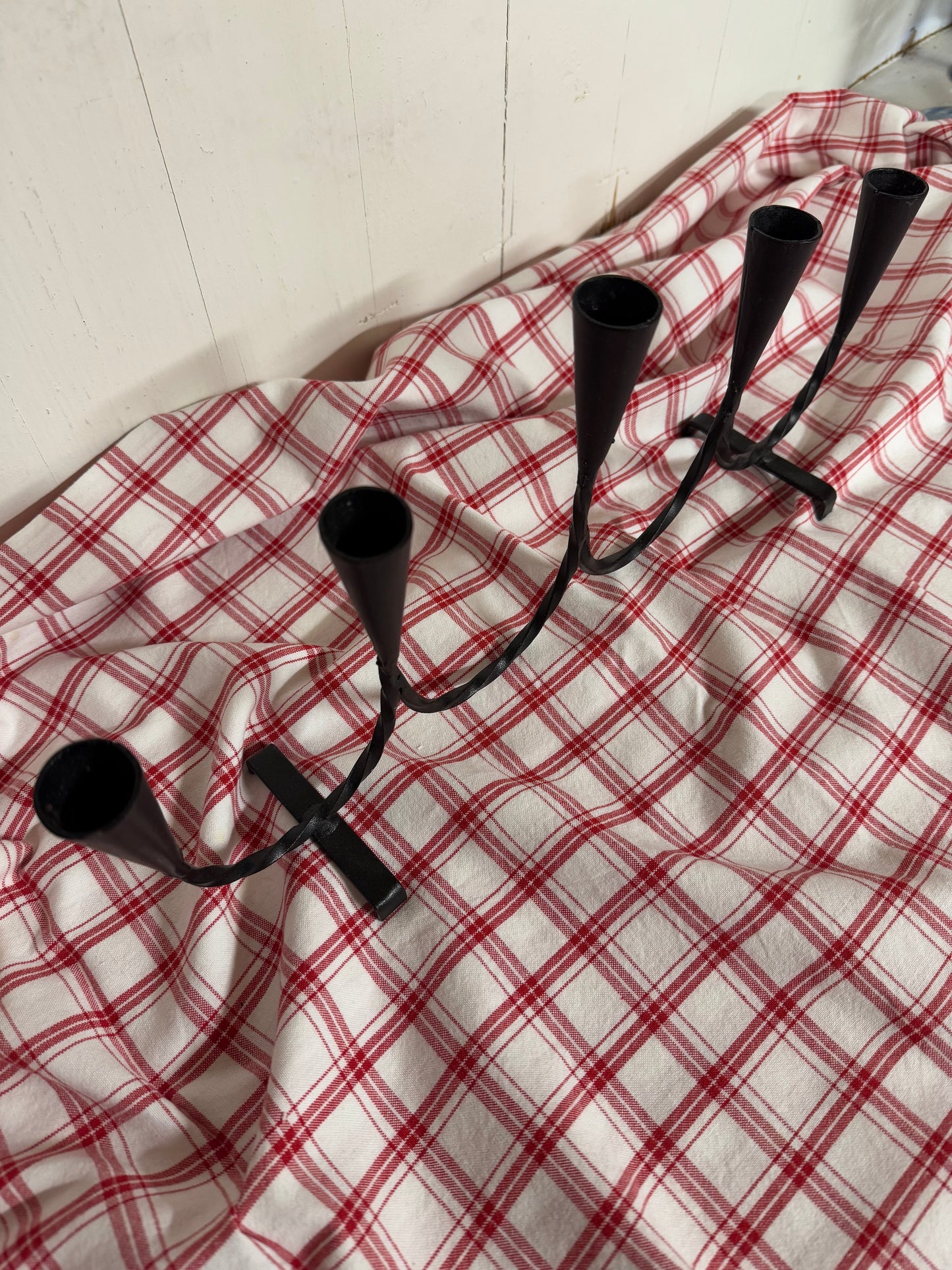 Ljusstake i smide för kronljus