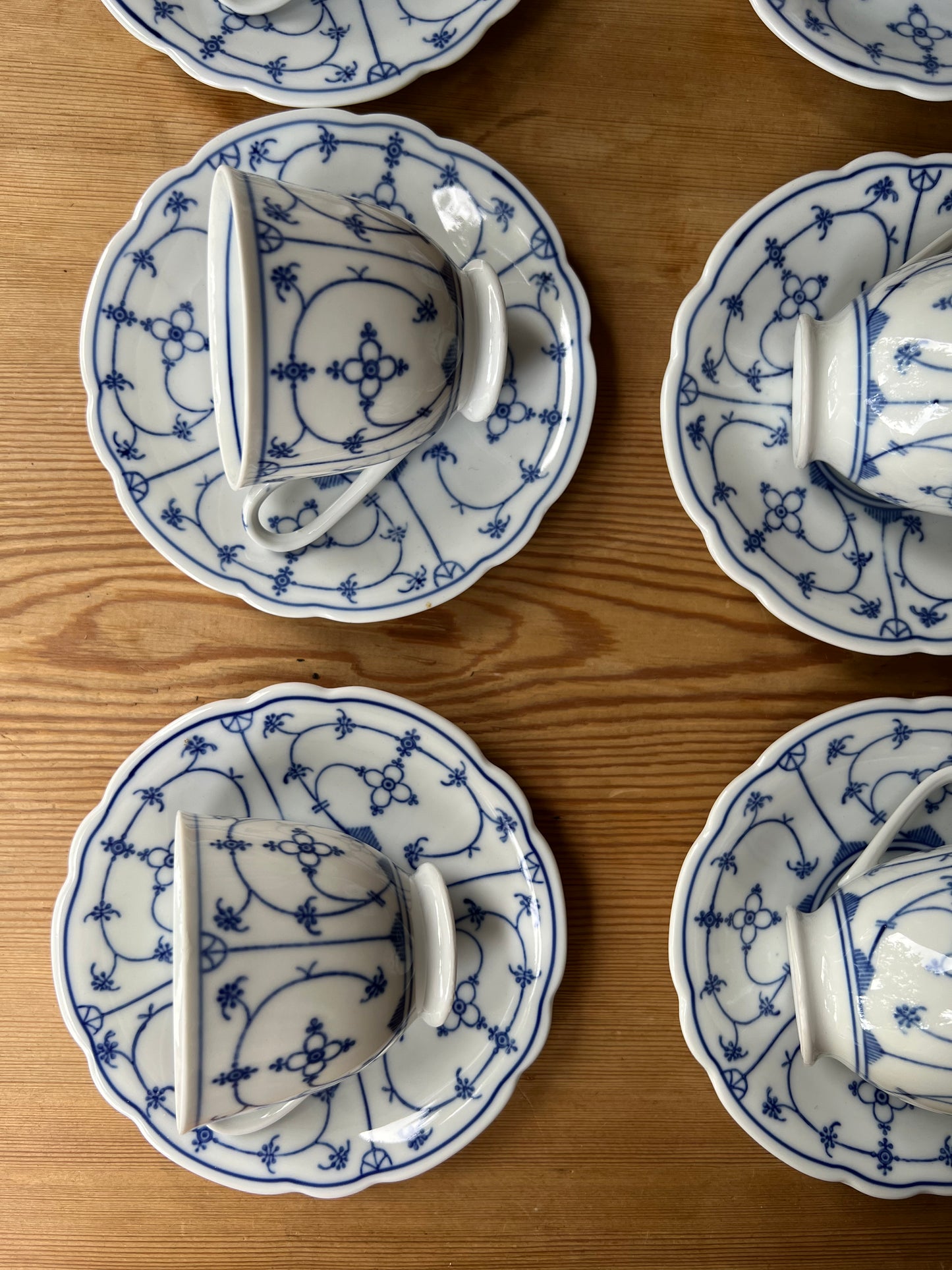 6st blåvita koppar med fat - Bavaria