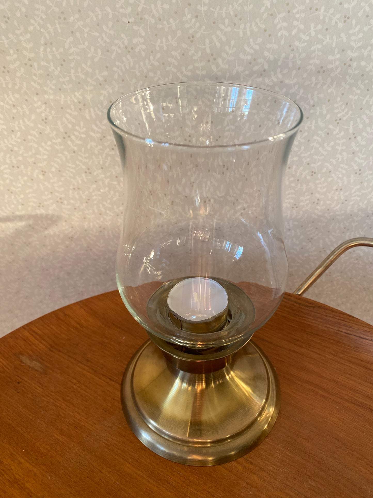 Mässingslykta i glas i finaste form