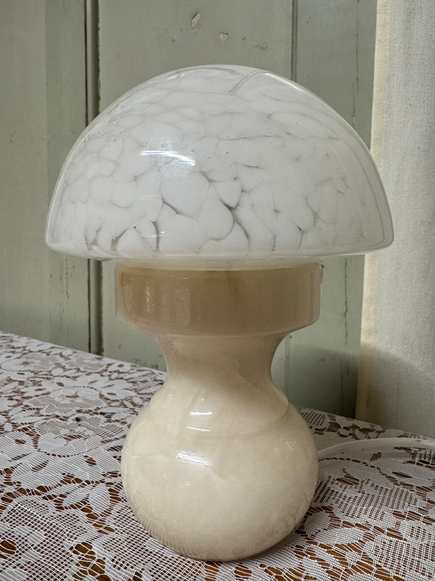 Bordslampa svamp med marmorfot, 1900-tal