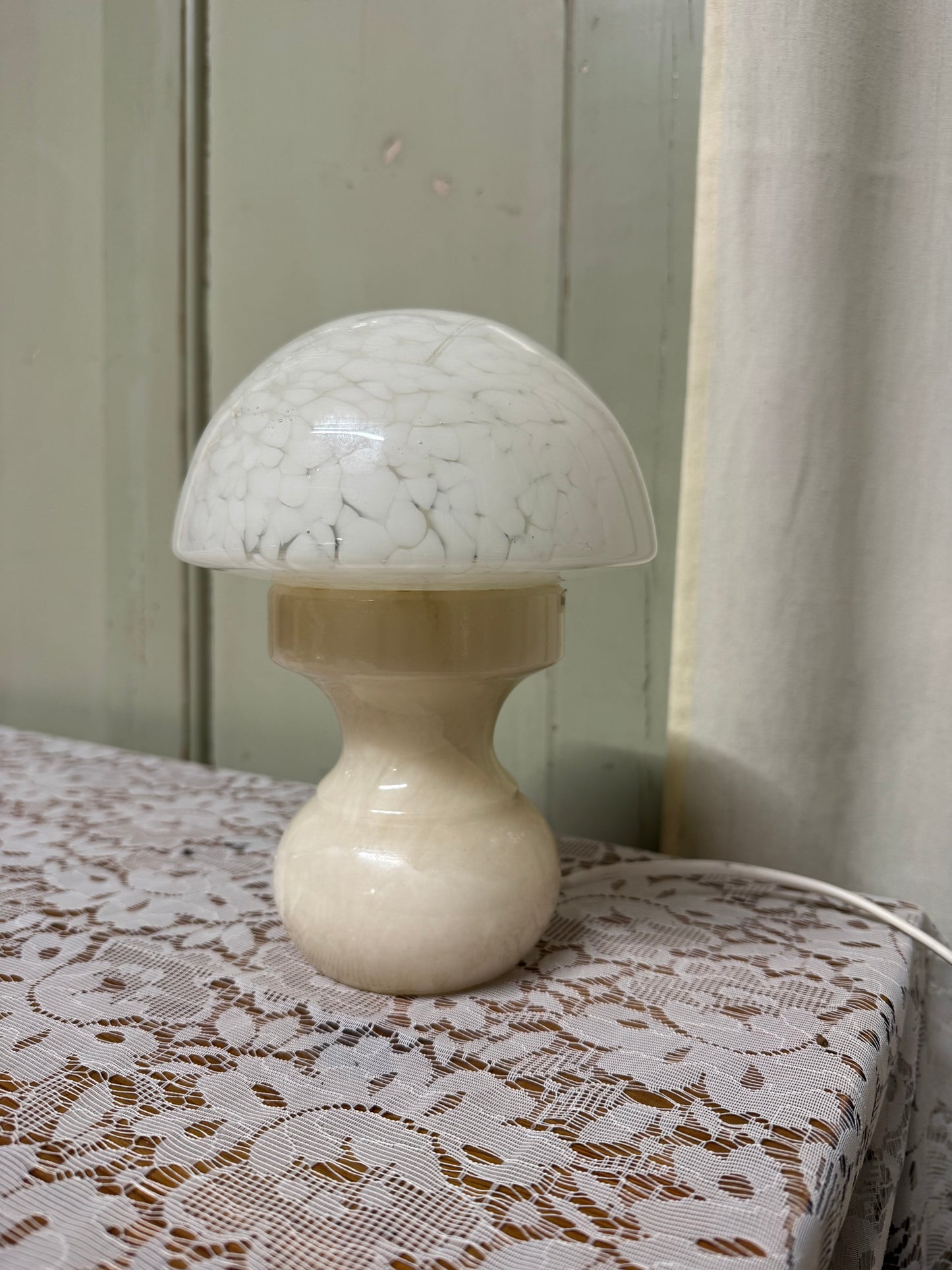 Bordslampa svamp med marmorfot, 1900-tal