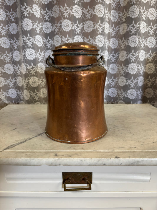 Kopparkärl äldre mjölk-/vattenkanna