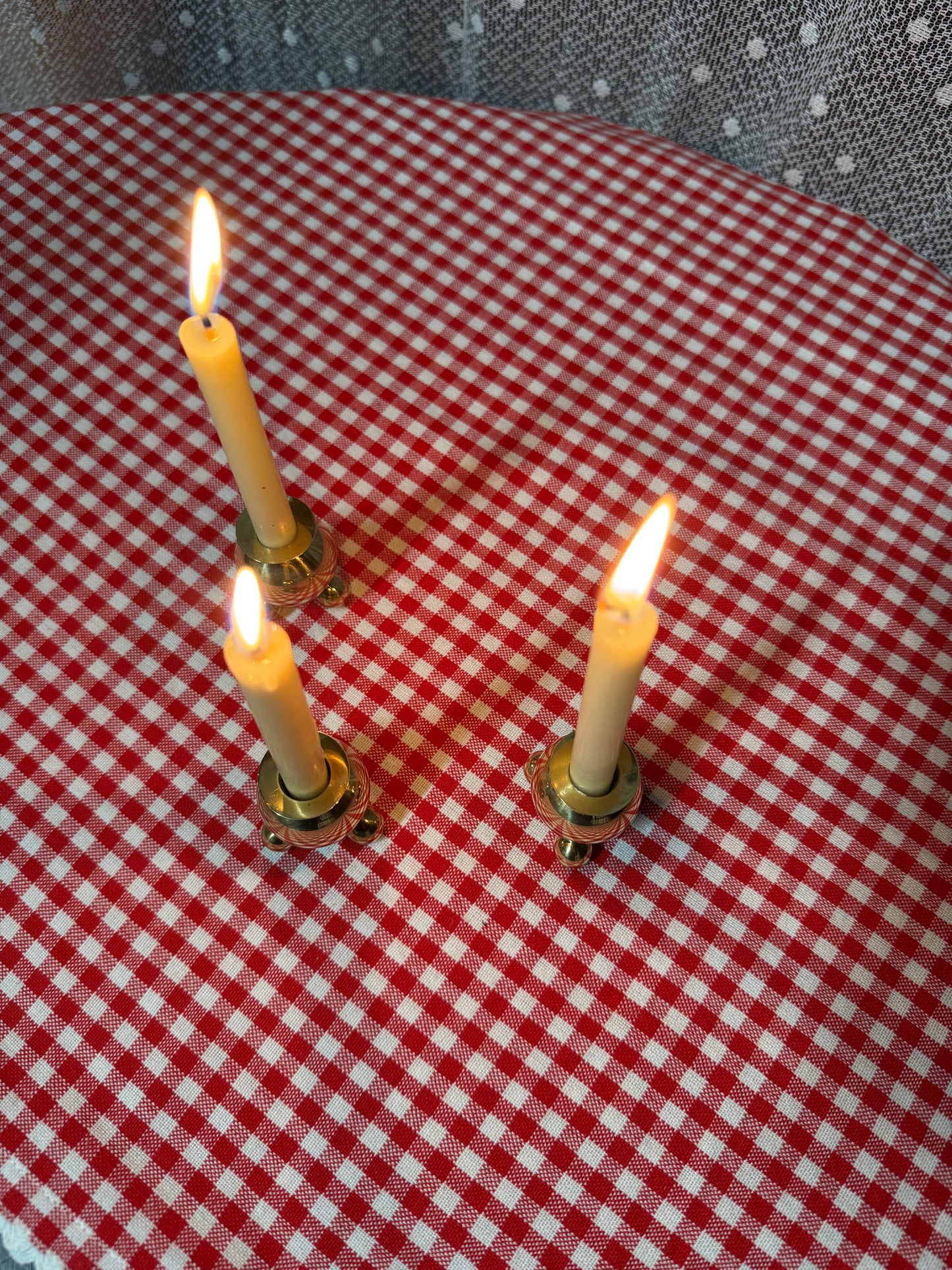 3 st mindre kulljusstakar i mässing