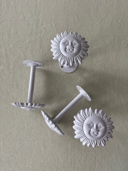 4st gardinkrokar vita solar