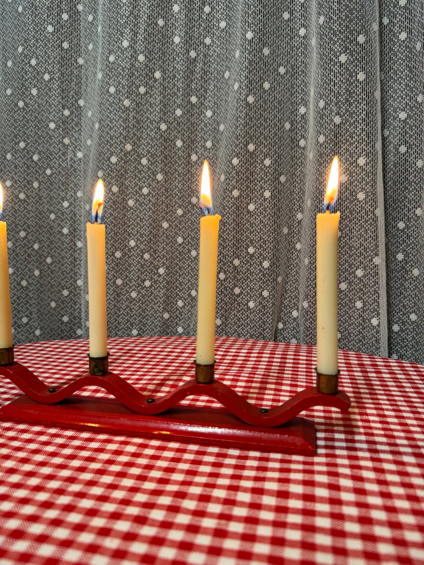 Art deco vågig träljusstake för julgransljus