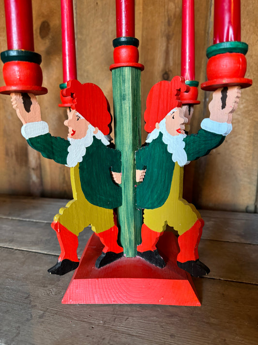 Tomteljusstake i trä