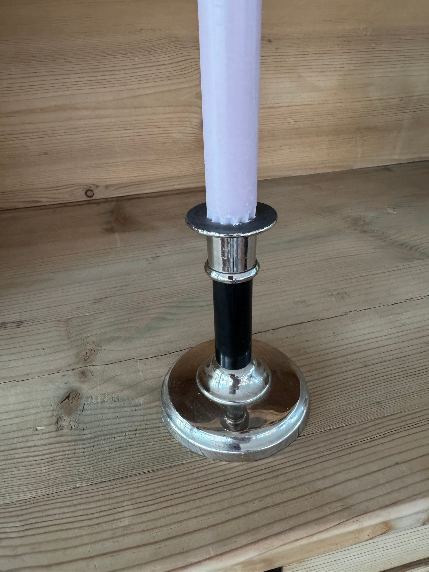 Art deco ljusstake i svart