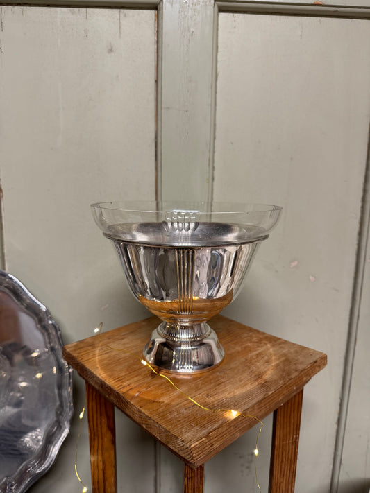 Silverskål på fot med glasinsats
