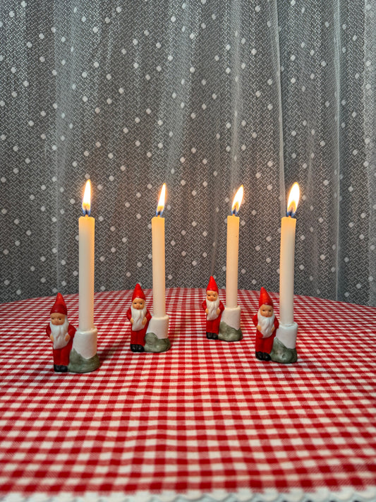 4st tomteljusstakar i keramik för julgransljus