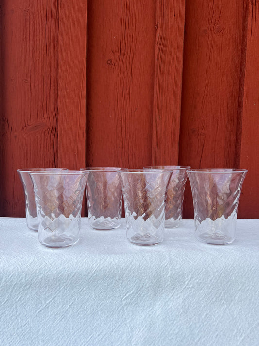 6st swirlformade dricksglas