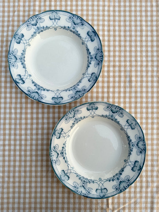 Paret djupa tallrikar ATLAS - Gustafsberg