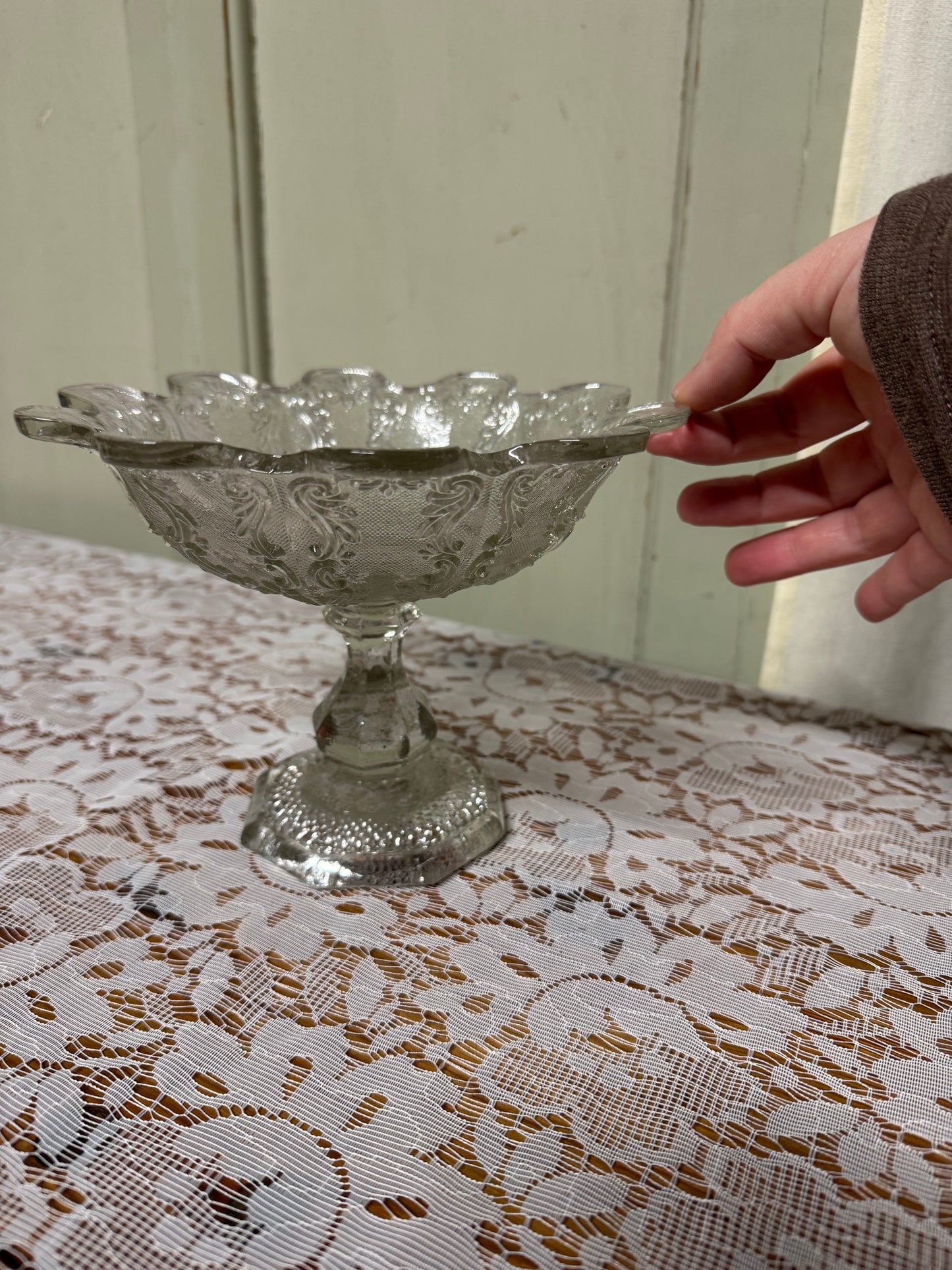 Skål på fot Reijmyre 1800-tal pressglas