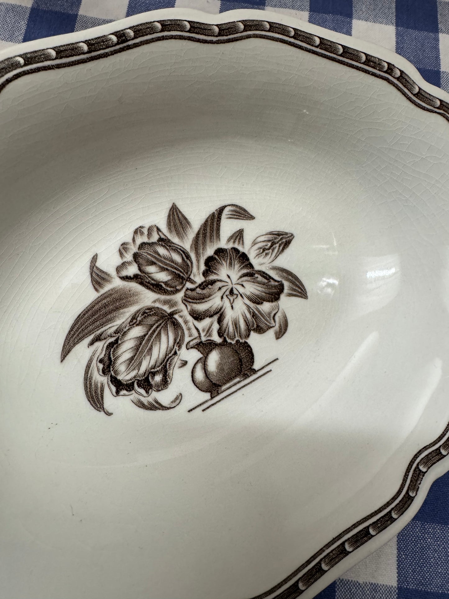 Uppläggningsskål i brunt MIGNON Gefle Sweden