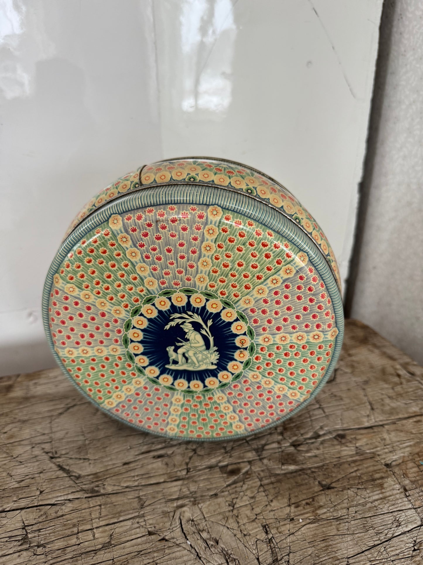 Plåtburk - rund pastell