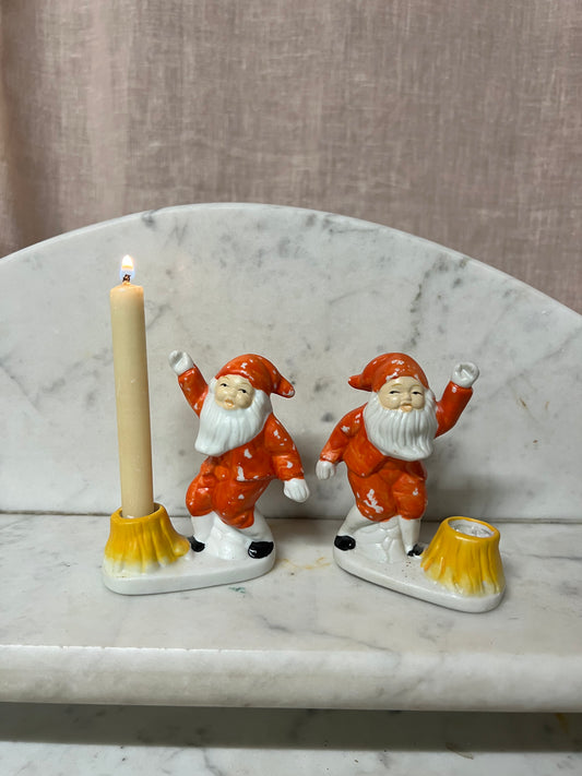 Paret äldre ljustomtar