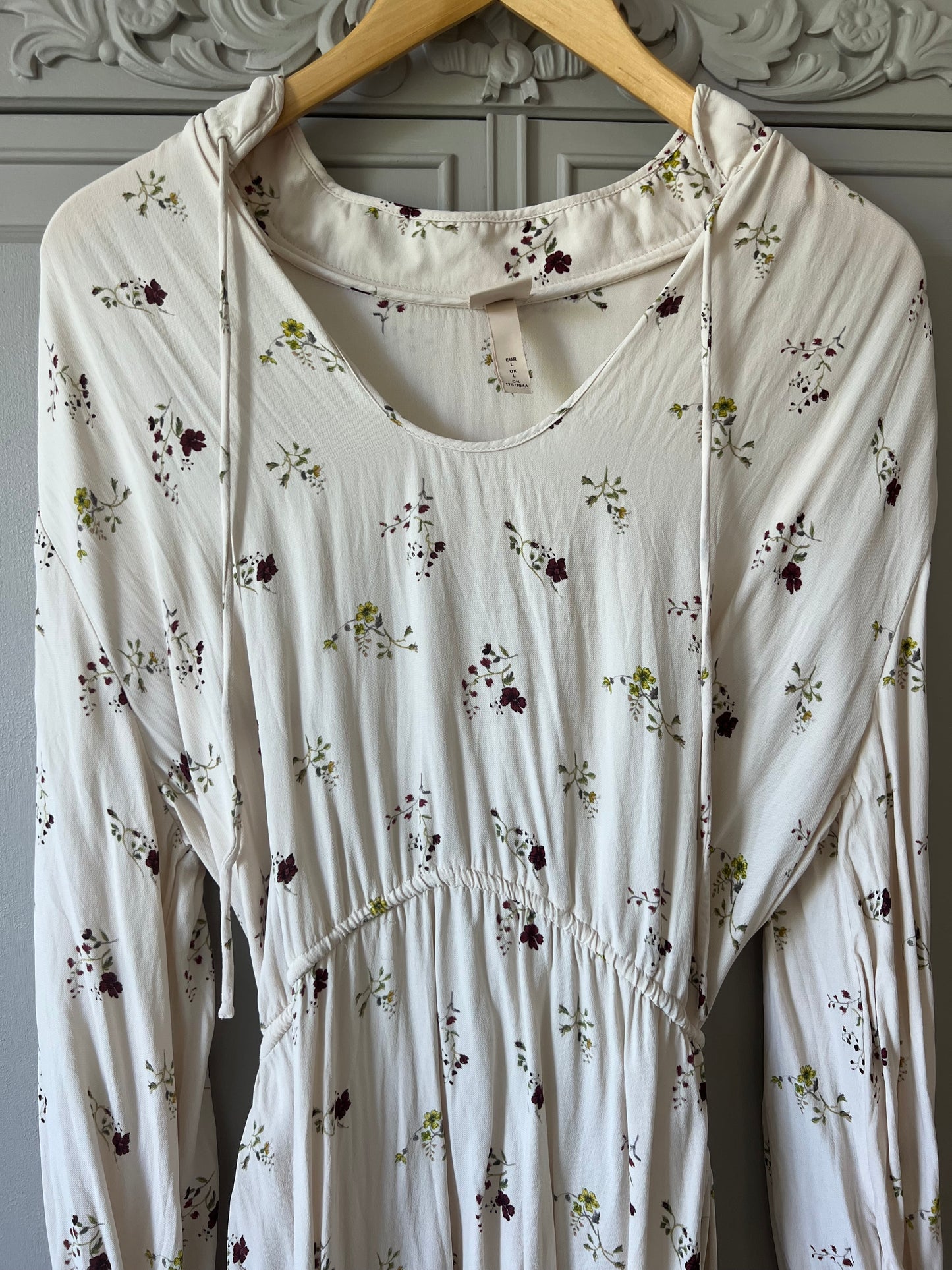 Sommarklänning med blomprint