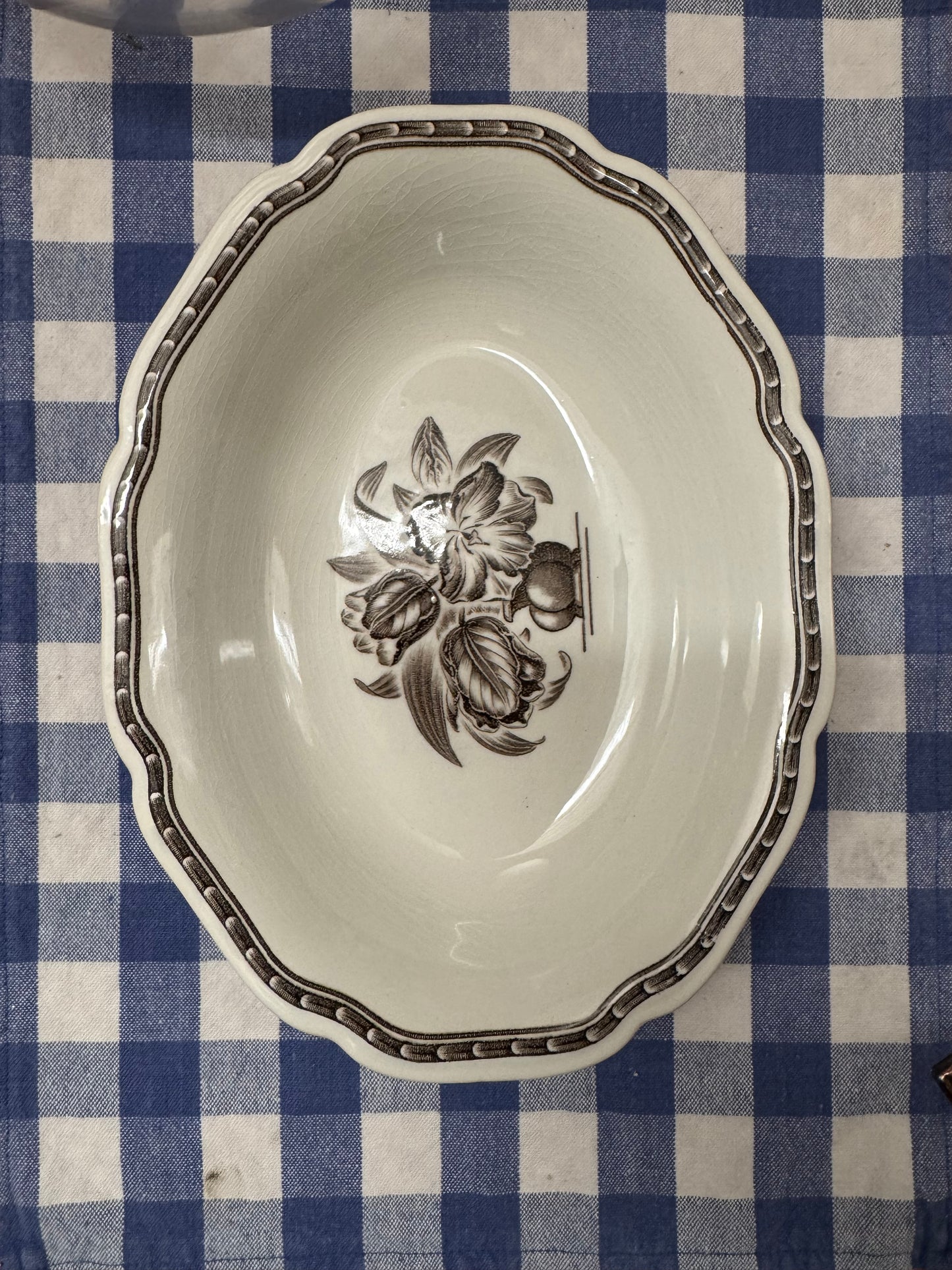 Uppläggningsskål i brunt MIGNON Gefle Sweden