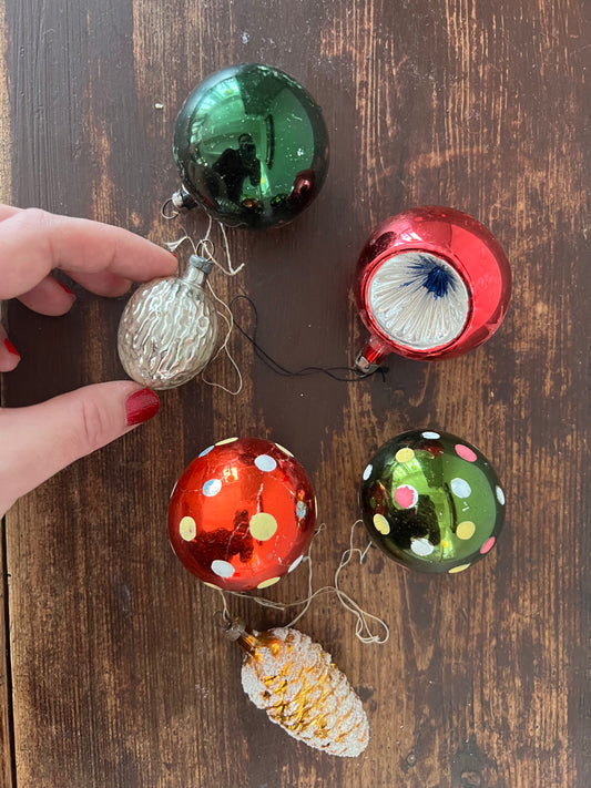 6 st äldre julgranskulor