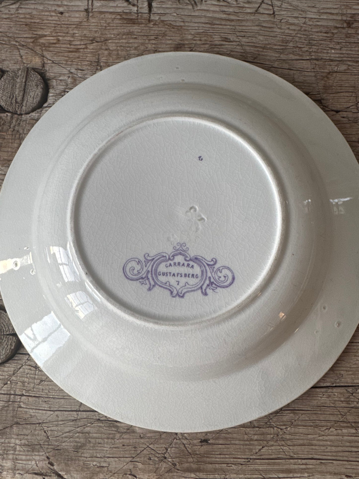 Lila djup tallrik Carrara Gustafsberg