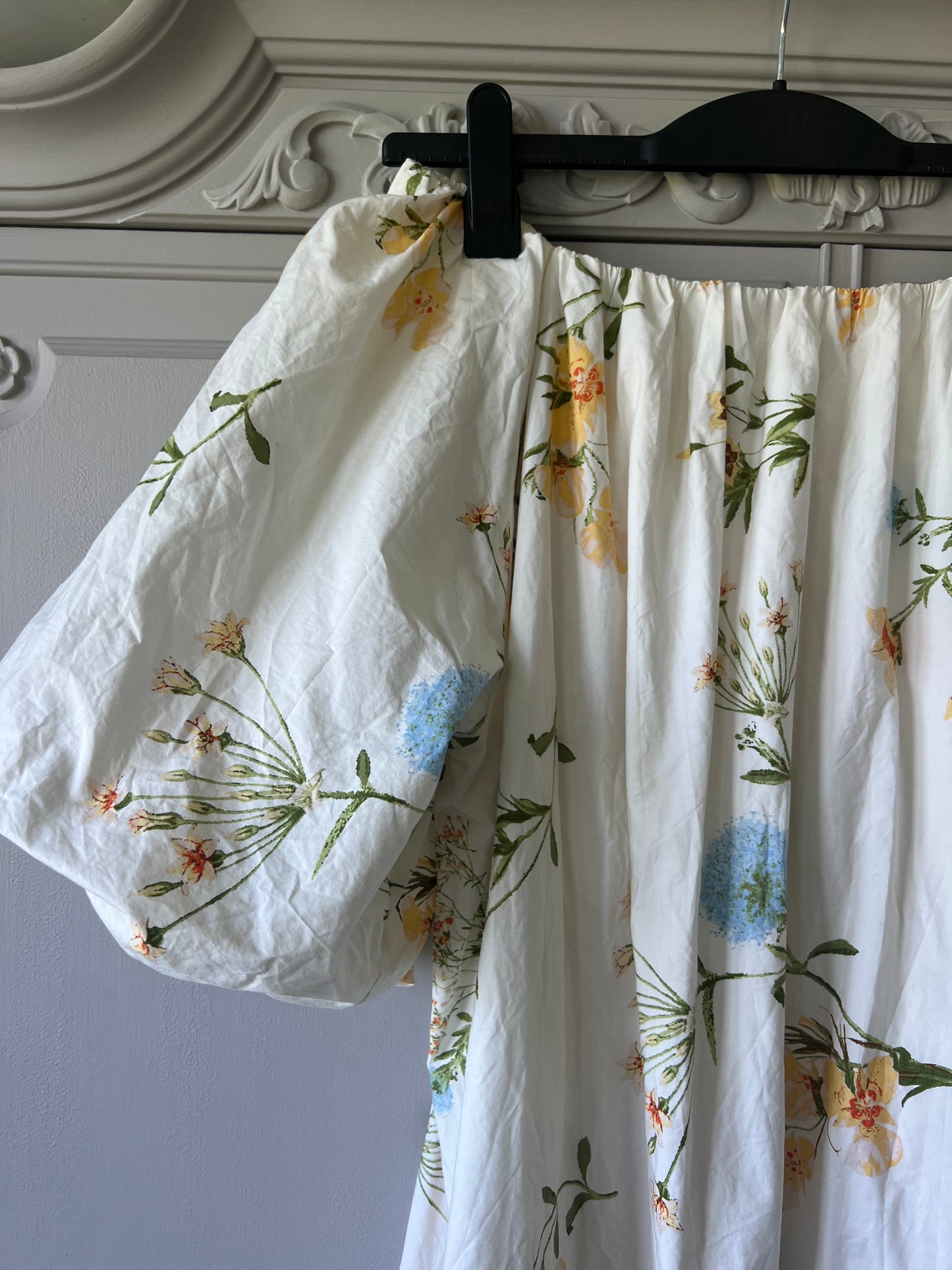 Singoallaklänning med blomprint