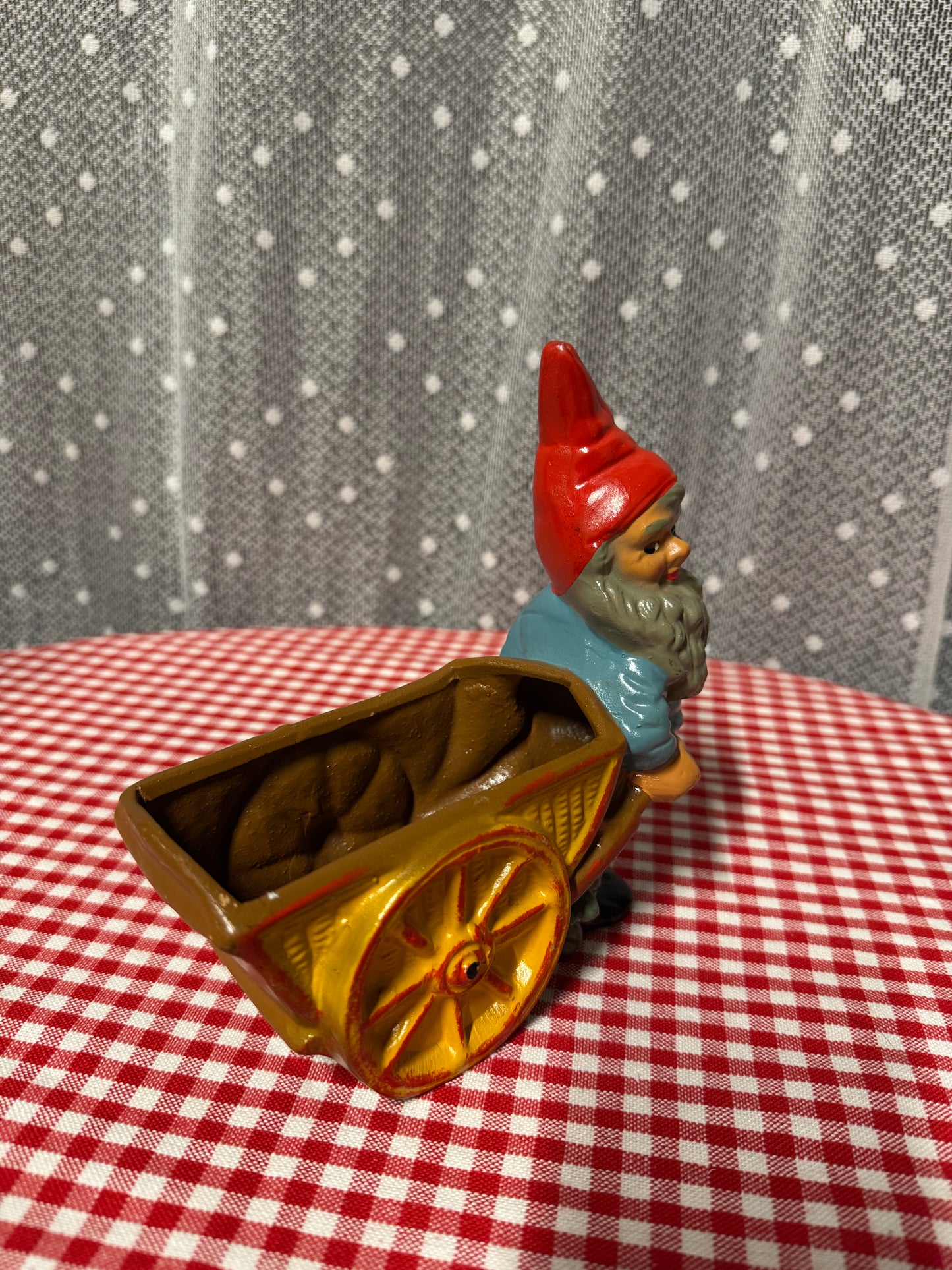 Äldre tomte med kärra i terrakotta W Germany 50/60-tal