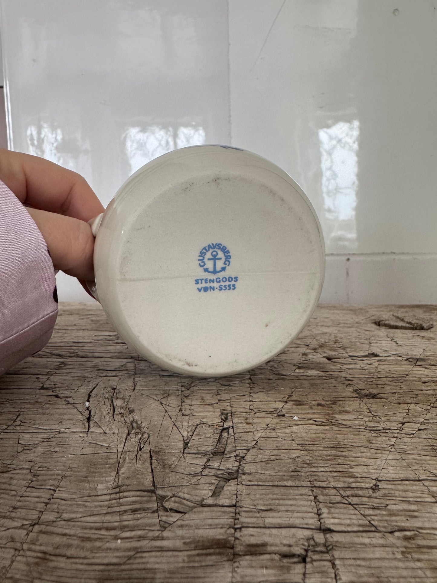 Mindre skål med hänklar stengods Gustavsberg