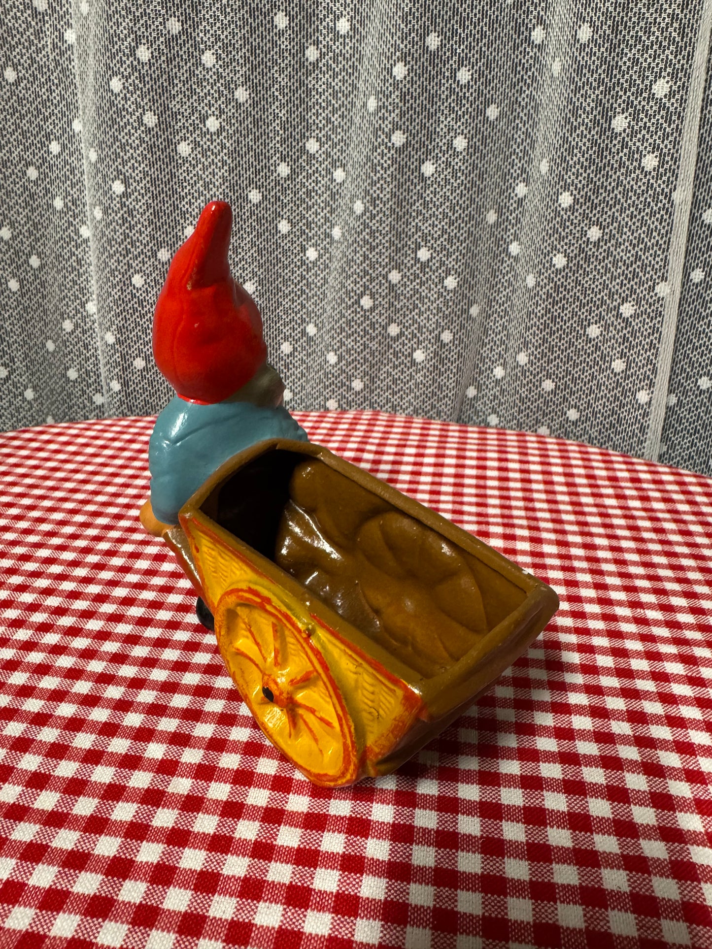 Äldre tomte med kärra i terrakotta W Germany 50/60-tal