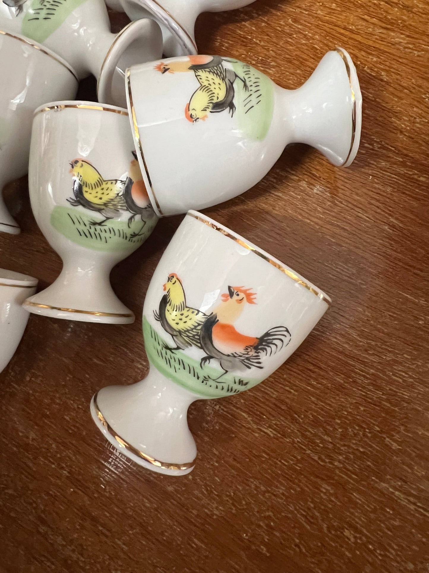 10 äggkoppar höna och tupp