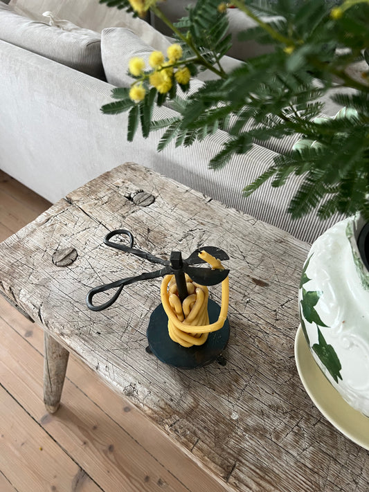 Vaxstapelställ 1900-tal i smide