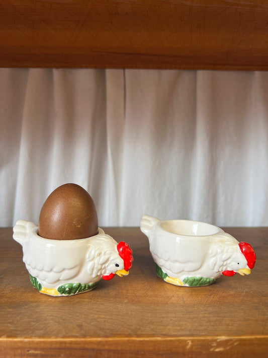 Paret äggkoppar, hönor