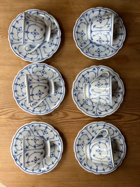 6st blåvita koppar med fat - Bavaria