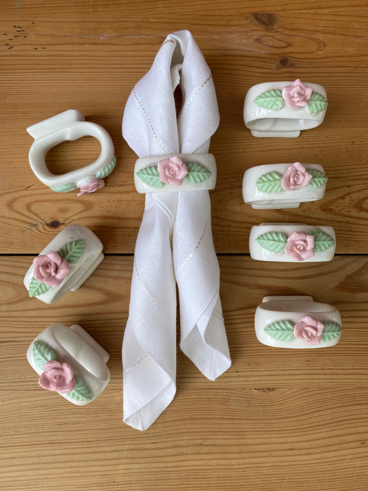 Servettringar i porslin 8st