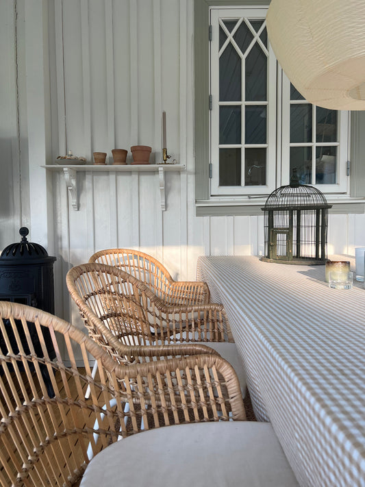 2st karmstolar i rotting