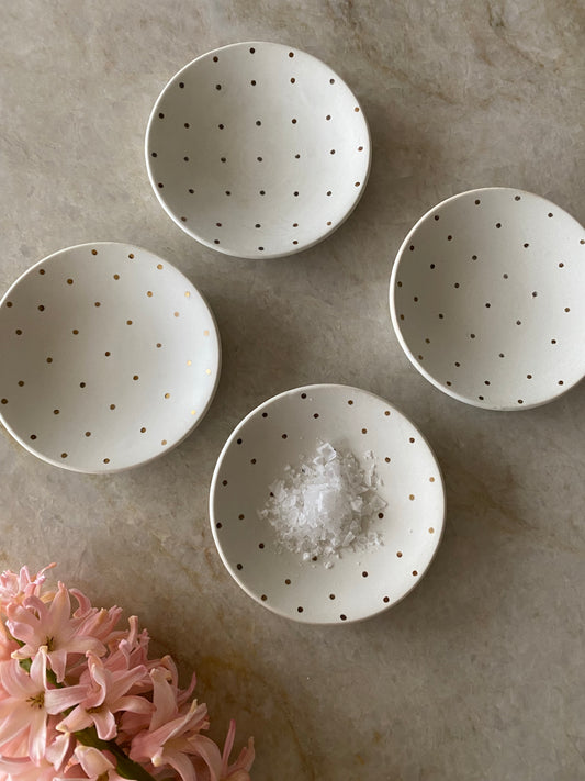 2st minifat i matt guldprickigt porslin Arthur Percy Gefle