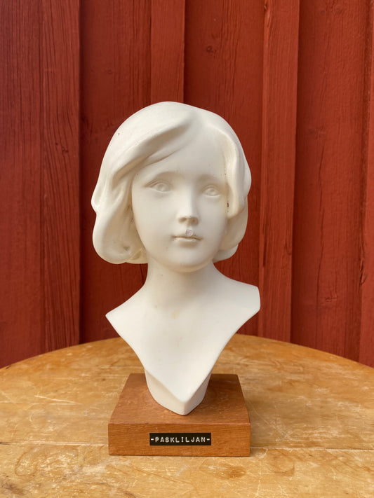 Påskliljan skulptur