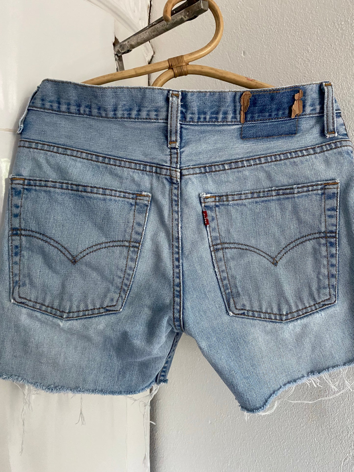 Levis original jeansshorts - ljusa