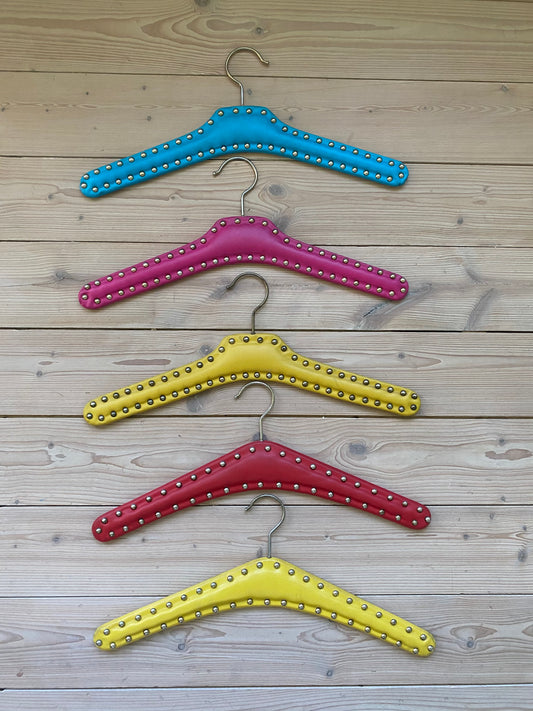 Älskade galgar i galon med nitar 60-tal, 5st