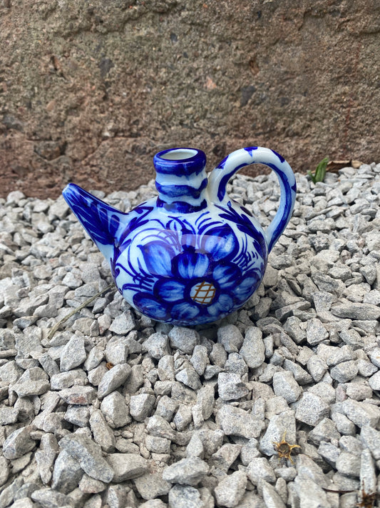 Blåvit porslinskanna