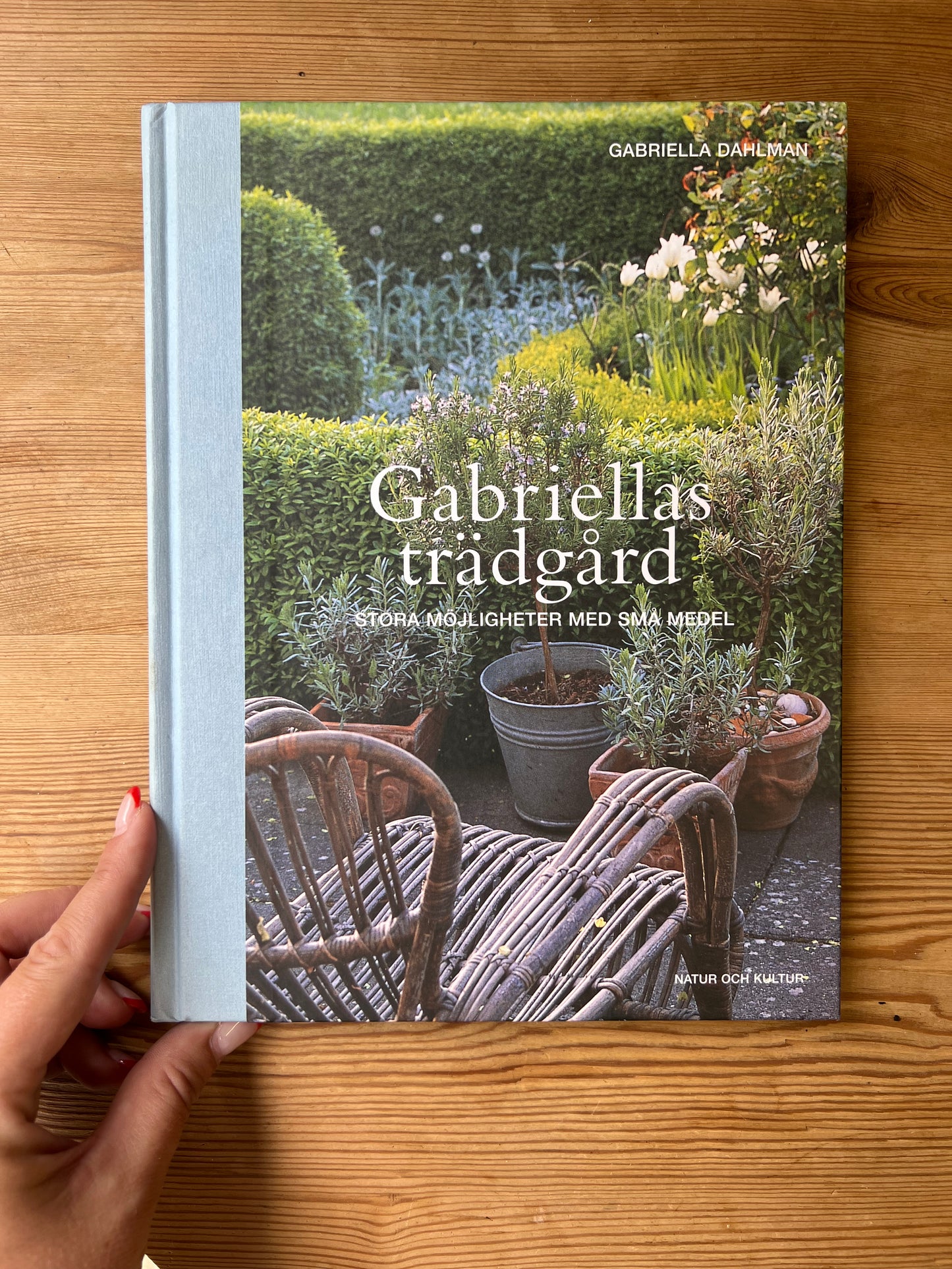 Boken Gabriellas trädgård