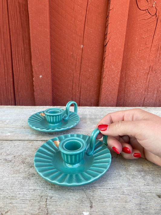 Paret ljusstakar i porslin med handtag - Gefle