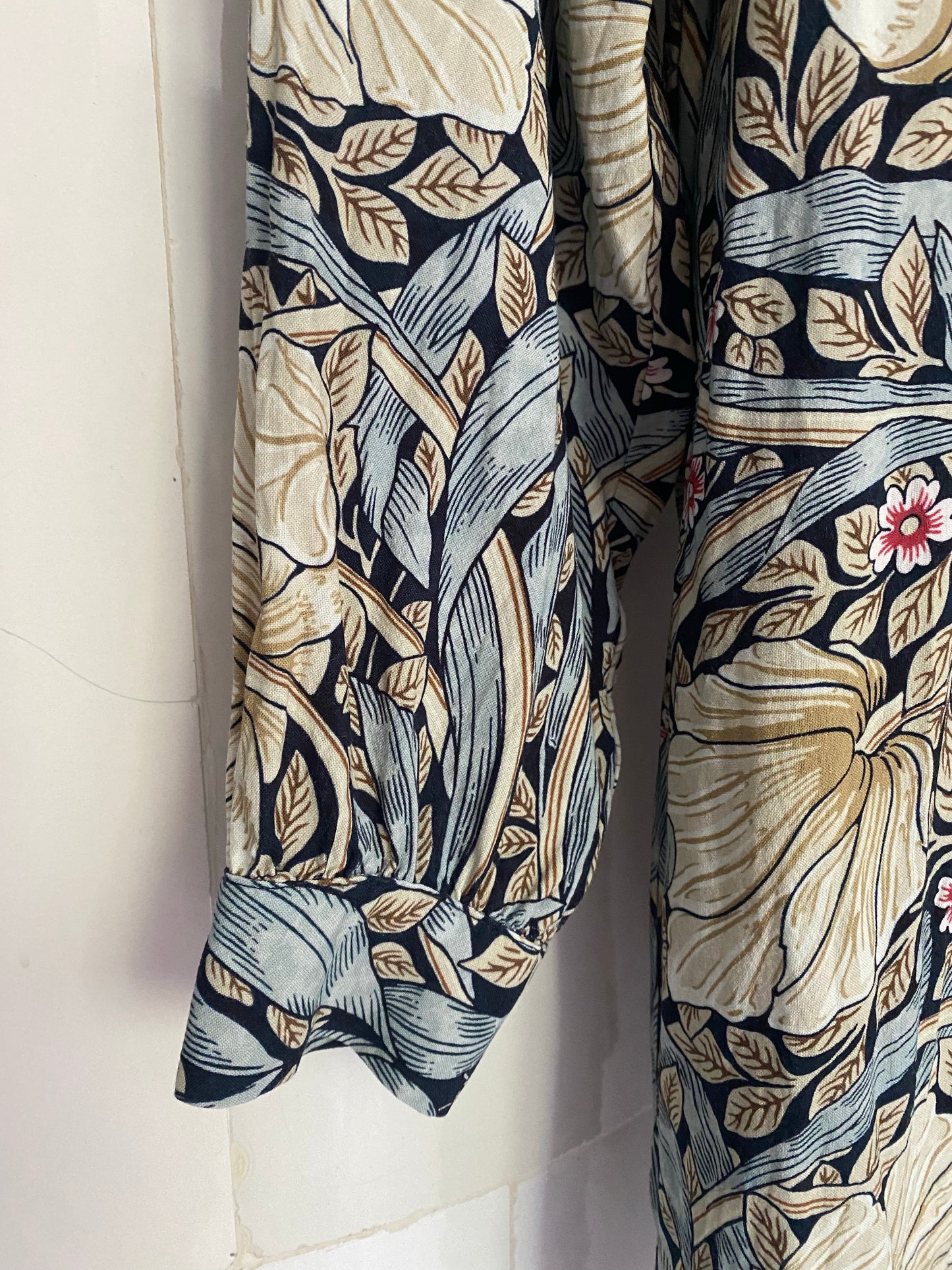 William Morris klänning