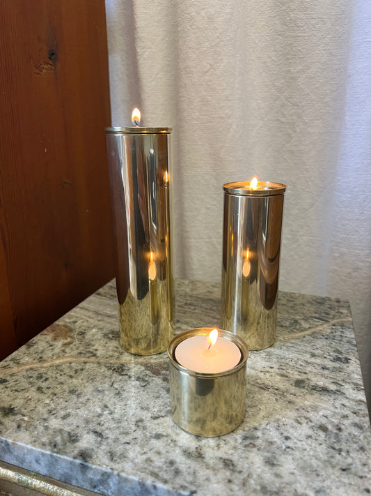 Tre ljusstakar / vaser i mässing - Peter Jensen Köpenhamn