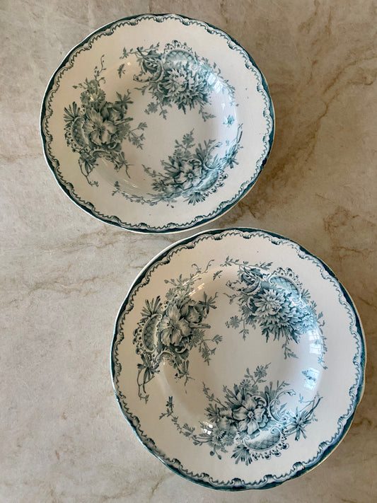 Paret vackra tallrikar i grönt - ANNA RÖRSTRAND