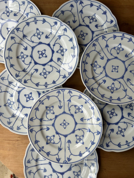 8st assietter i vackraste blåvitt - Bavaria