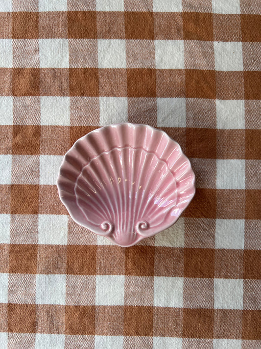 Snäckfat i porslin, rosa