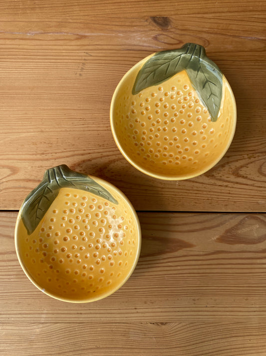 Paret citronskålar i porslin